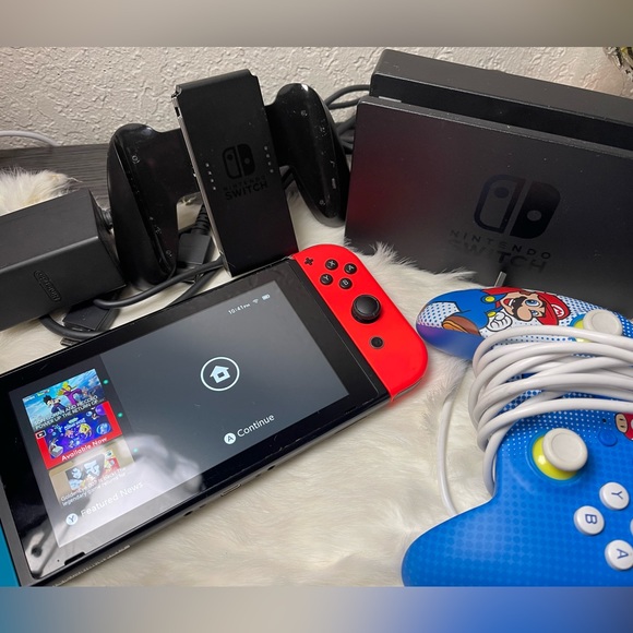 ‼️Sold‼️Nintendo Switch - Picture 3 of 3